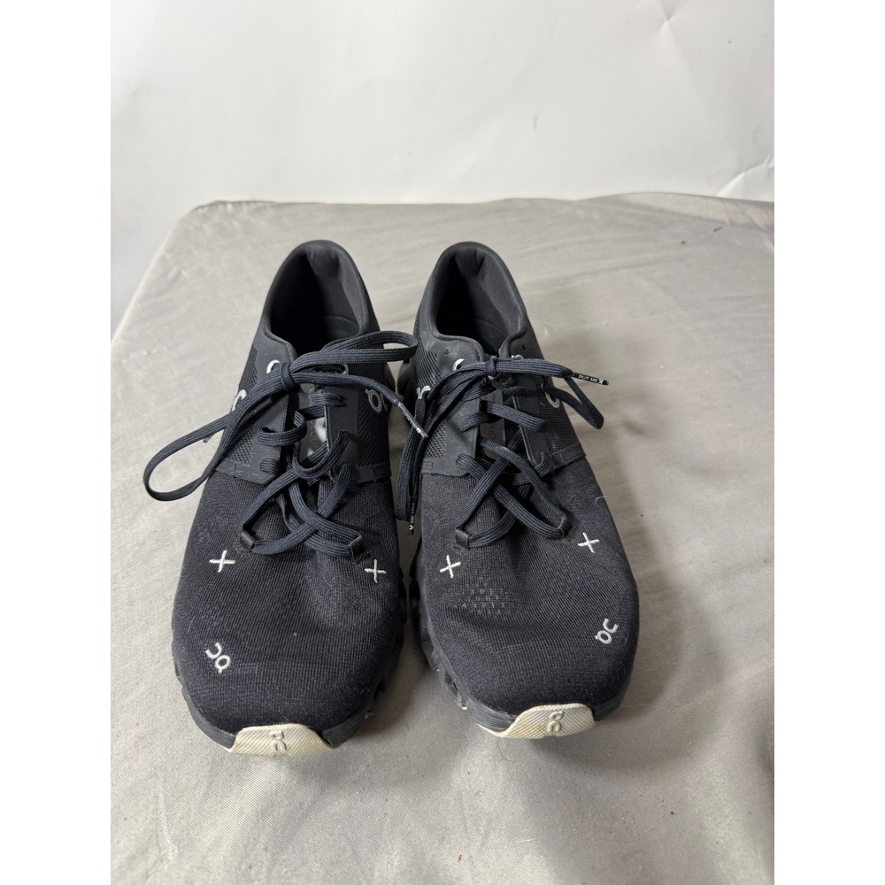 On Cloud X Womens Running Shoes Black White 60.98696 Size 9.5 - Picture 2 of 8